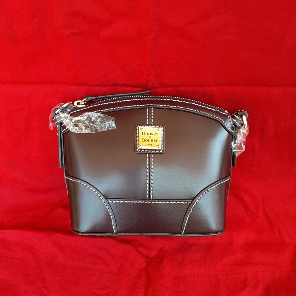 NWT Dooney & Bourke Selleria Crossbody